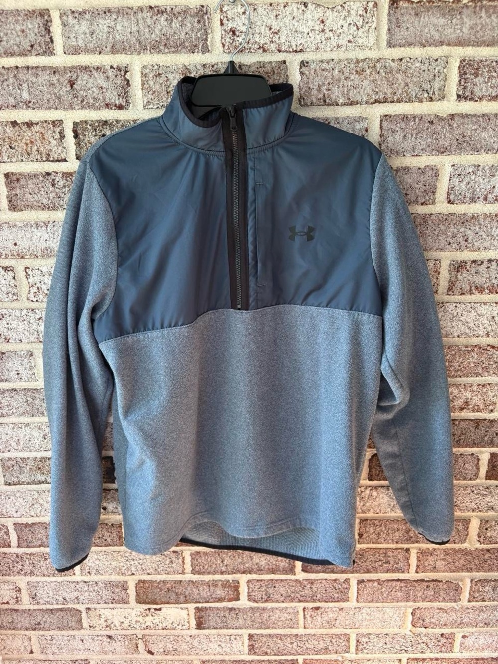 Under Armour Men's Gray Half-Zip Pullover Jacket